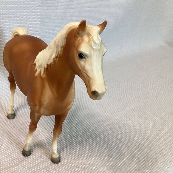 Vintage Breyer Traditional Series Palomino Family Arabian Mare Hope #5 60s 70s - Picture 7 of 9